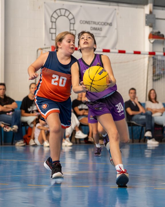 Primera victòria de l'U12 Femení a casa
